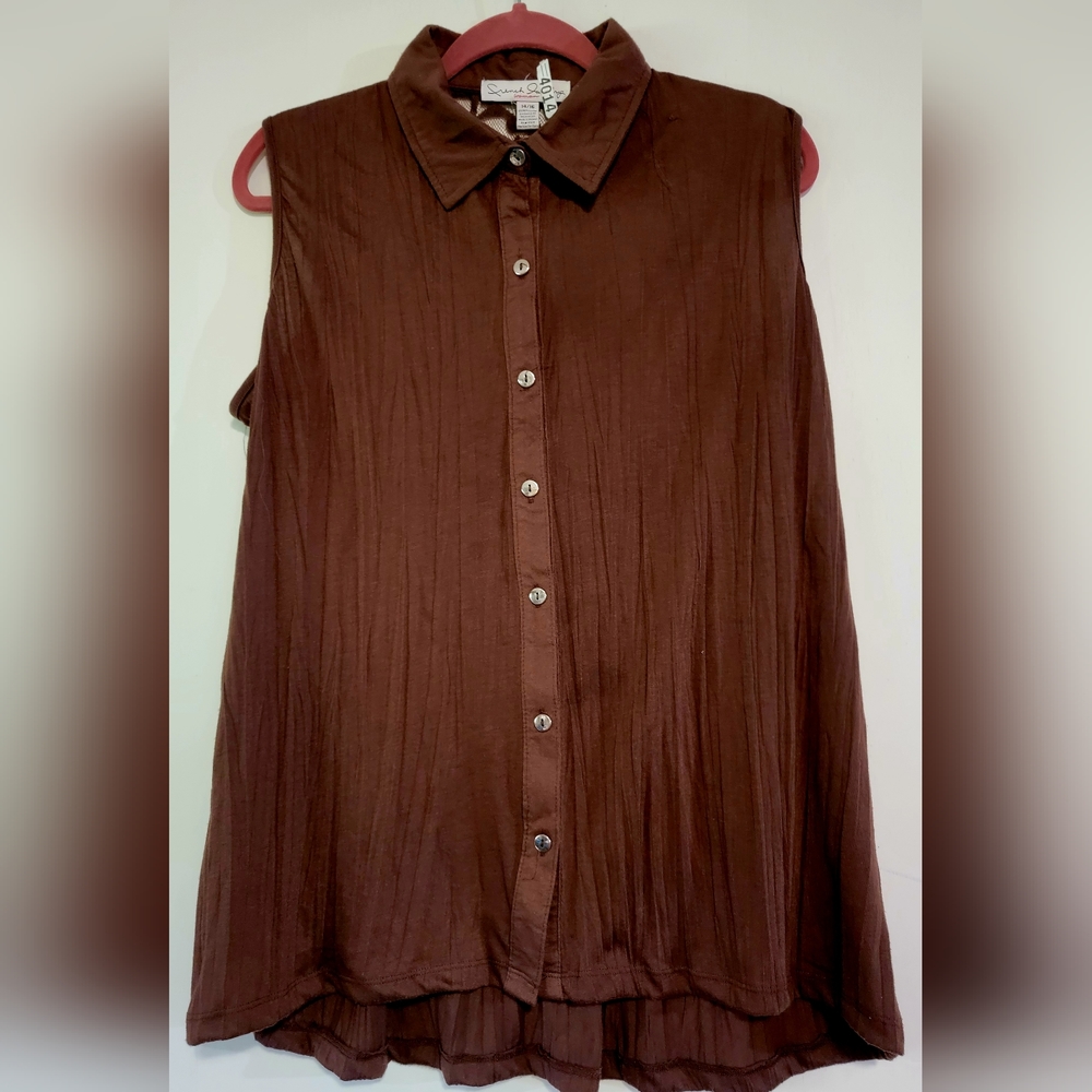 Woman's Brown Sleeveless